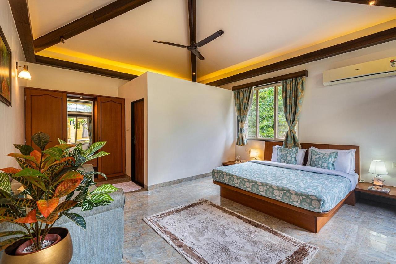 Ekam Lake House: Mountain Views & Wellness Retreat Pune Exterior photo